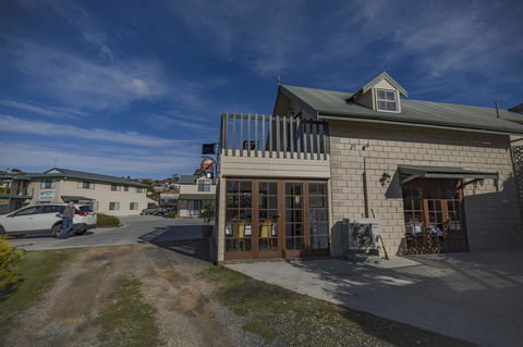 Queechy Motel - Mackay Tourism 11