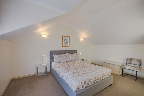 Queechy Motel - Mackay Tourism 15