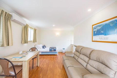 Queechy Motel - Mackay Tourism 40