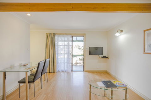 Queechy Motel - Mackay Tourism 17