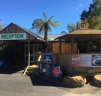 Tullah Lakeside Lodge - Mackay Tourism