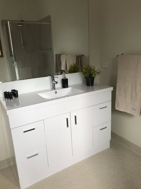 Loma Cottages - Mackay Tourism 11