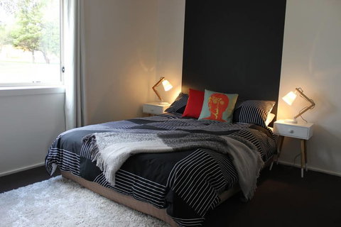 Boomers Retreat, Alonnah, Bruny Island - Mackay Tourism 7