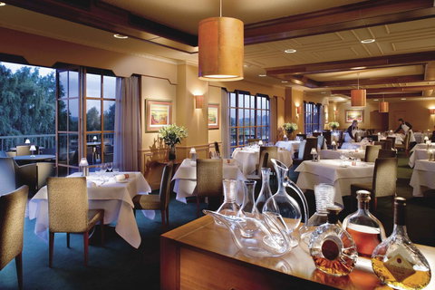 Country Club Tasmania - Mackay Tourism 31