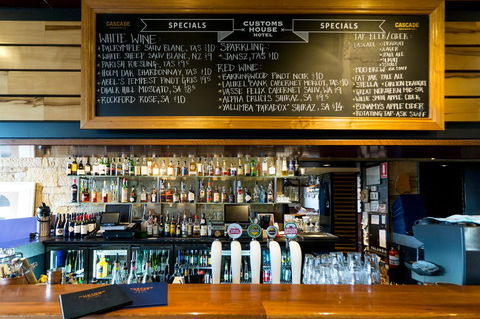 Customs House Hotel - Mackay Tourism 7