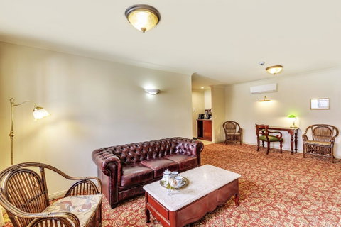 Hadley\'s Orient Hotel - Mackay Tourism 17