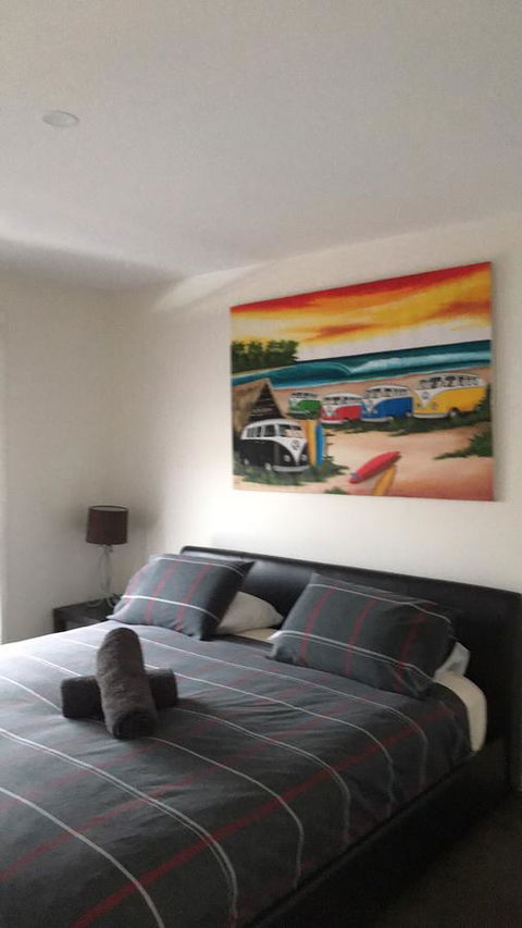 Georges Bay Apartments - Mackay Tourism 11