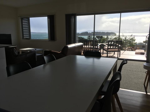 Couples Getaway On Bruny Island - Mackay Tourism 13