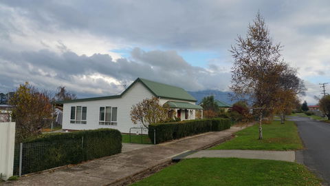 Grace Cottage - Mackay Tourism 3