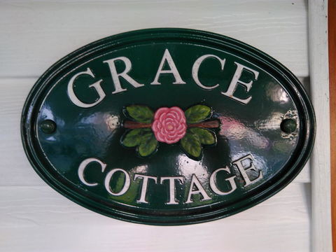 Grace Cottage - Mackay Tourism 1