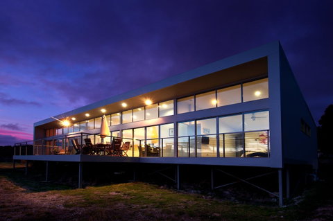 Sunset Bay Escape - Mackay Tourism 0