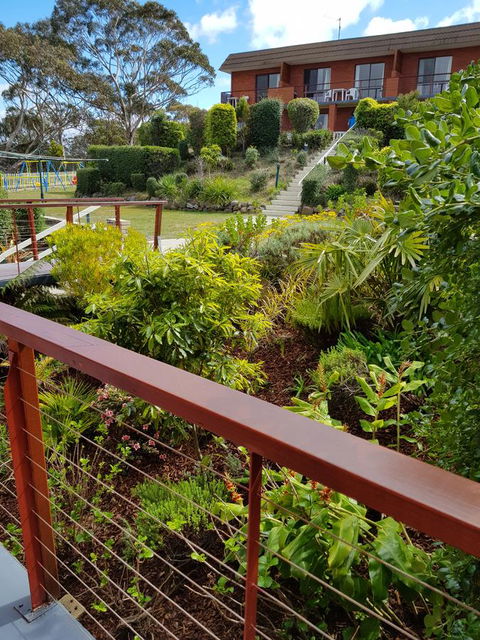 Blue Seas Holiday Villas - Mackay Tourism 10