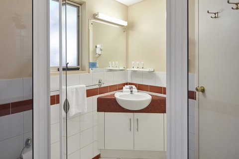 Elphin Serviced Apartments - Mackay Tourism 6