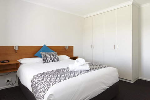 Elphin Serviced Apartments - Mackay Tourism 25