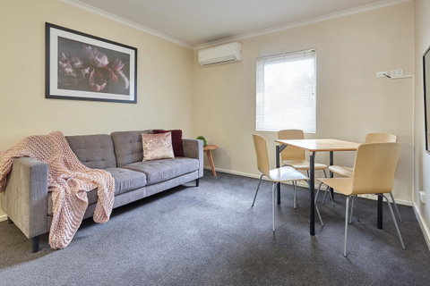Elphin Serviced Apartments - Mackay Tourism 7
