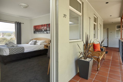 Elphin Serviced Apartments - Mackay Tourism 35