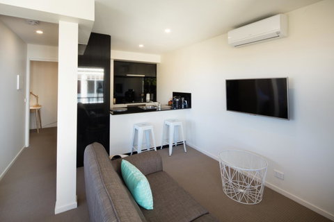 110 Hampden Apartments - Mackay Tourism 26