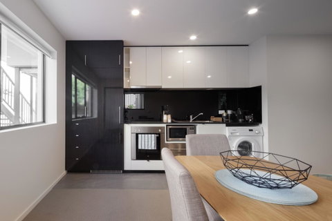 110 Hampden Apartments - Mackay Tourism 15