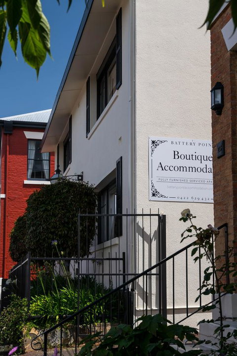 Battery Point Boutique Accommodation - Mackay Tourism 30