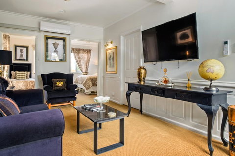 Battery Point Boutique Accommodation - Mackay Tourism 9