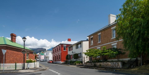 Battery Point Boutique Accommodation - Mackay Tourism 28