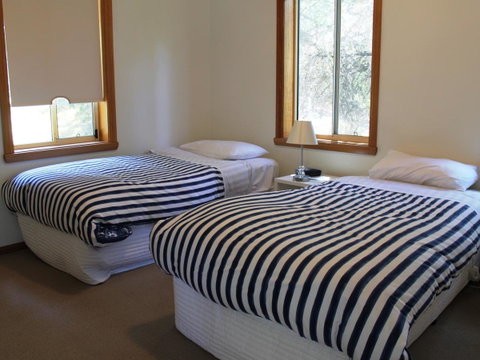 Freycinet Sanctuary 5 - Mackay Tourism 7