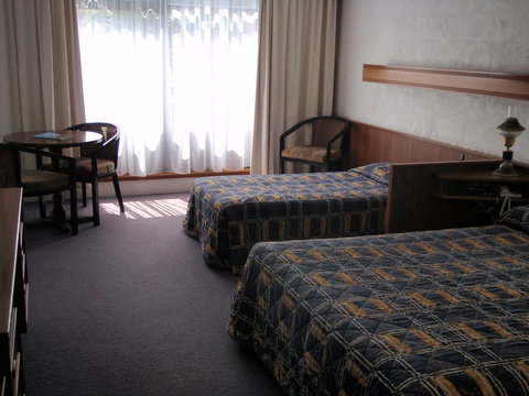 West Coaster Motel - Mackay Tourism 24