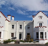 Trinity Hill Apartments - Mackay Tourism