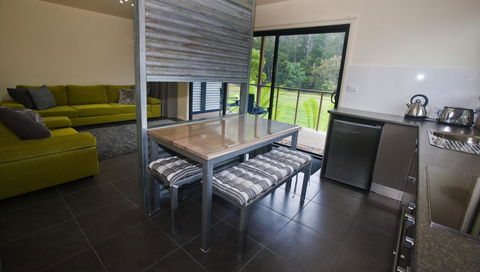 Tyenna River Cottages - Mackay Tourism 18