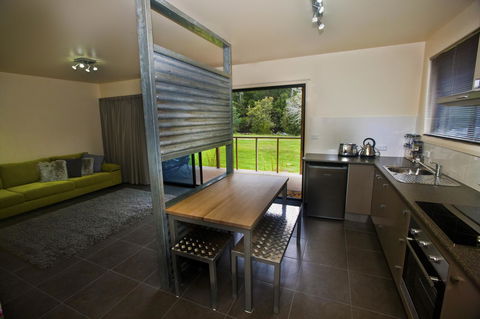 Tyenna River Cottages - Mackay Tourism 19