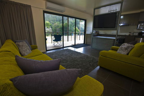 Tyenna River Cottages - Mackay Tourism 16