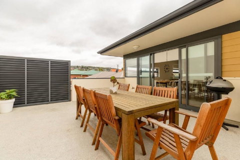Kangaroo Bay Apartments - Mackay Tourism 20