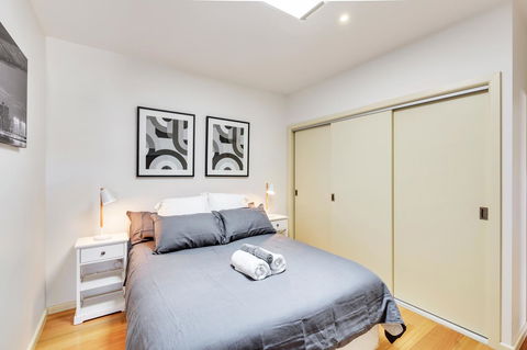 Bellerive Marina View Apartments NO 27 - Mackay Tourism 8