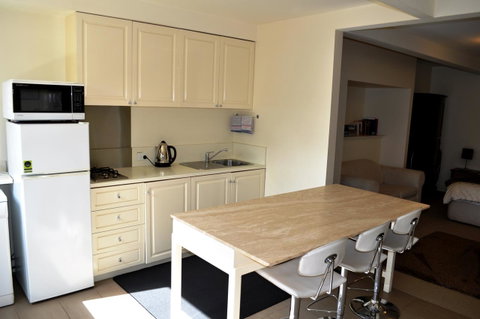 Belton Apartments-Hedge Cottage - Mackay Tourism 9