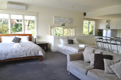 Belton Apartments-Hedge Cottage - Mackay Tourism 30