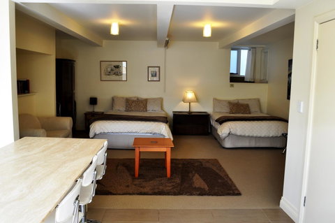 Belton Apartments-Hedge Cottage - Mackay Tourism 8