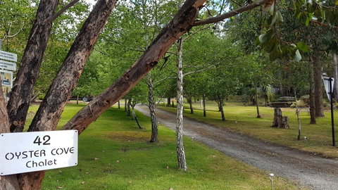 Oyster Cove Chalet - Mackay Tourism 14