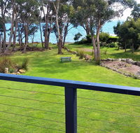 Four Seasons Waterfront Villas - Mackay Tourism