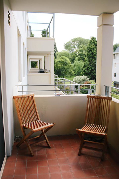 Jenatt Apartments Salamanca - Mackay Tourism 32