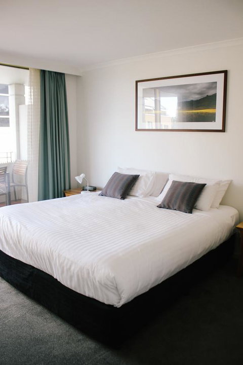 Jenatt Apartments Salamanca - Mackay Tourism 24