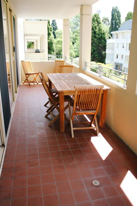 Jenatt Apartments Salamanca - Mackay Tourism 33