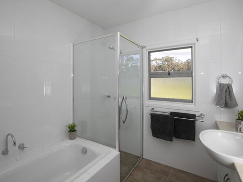 Newbury Haven - Mackay Tourism 1