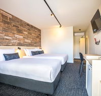 Nightcap at Westside Hotel - Mackay Tourism