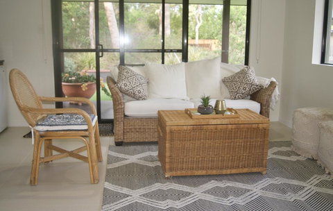 Noosa Studio At Lake Weyba - Mackay Tourism 1