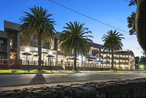 North Pier Hotel - Mackay Tourism 0
