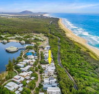NORTHSHOR- ULTIMATE BEACH HOUSE - Mackay Tourism
