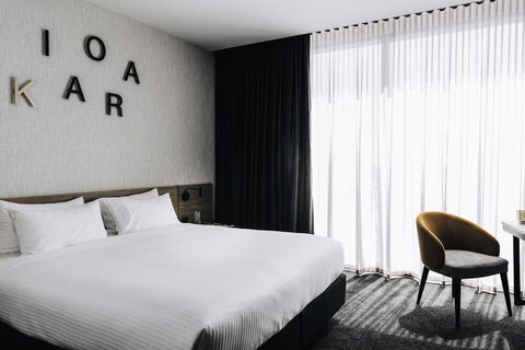 Novotel Melbourne South Wharf - Mackay Tourism 1