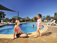 Book Lakes Entrance Accommodation Vacations Mackay Tourism Mackay Tourism