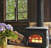 NUNGAROO COTTAGE - Mackay Tourism