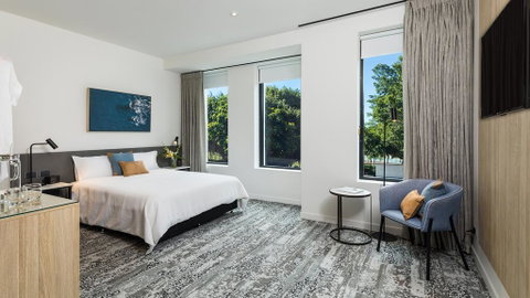 Oaks Cairns Hotel - Mackay Tourism 0